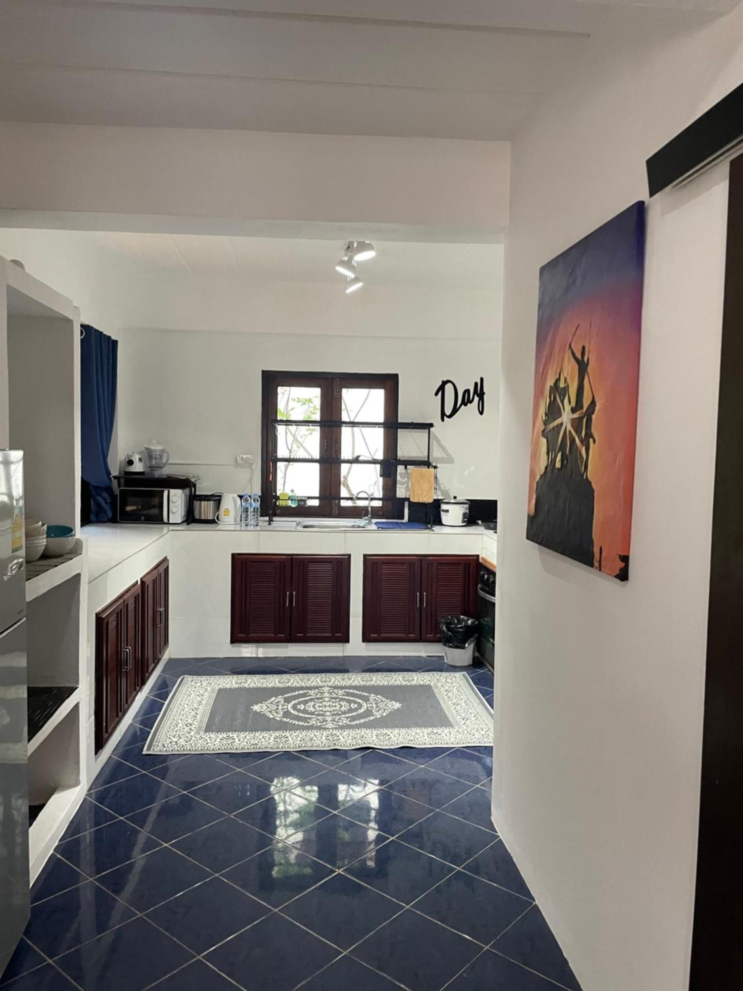 Aisawan Resort Villa Ban Lum Fuang Esterno foto