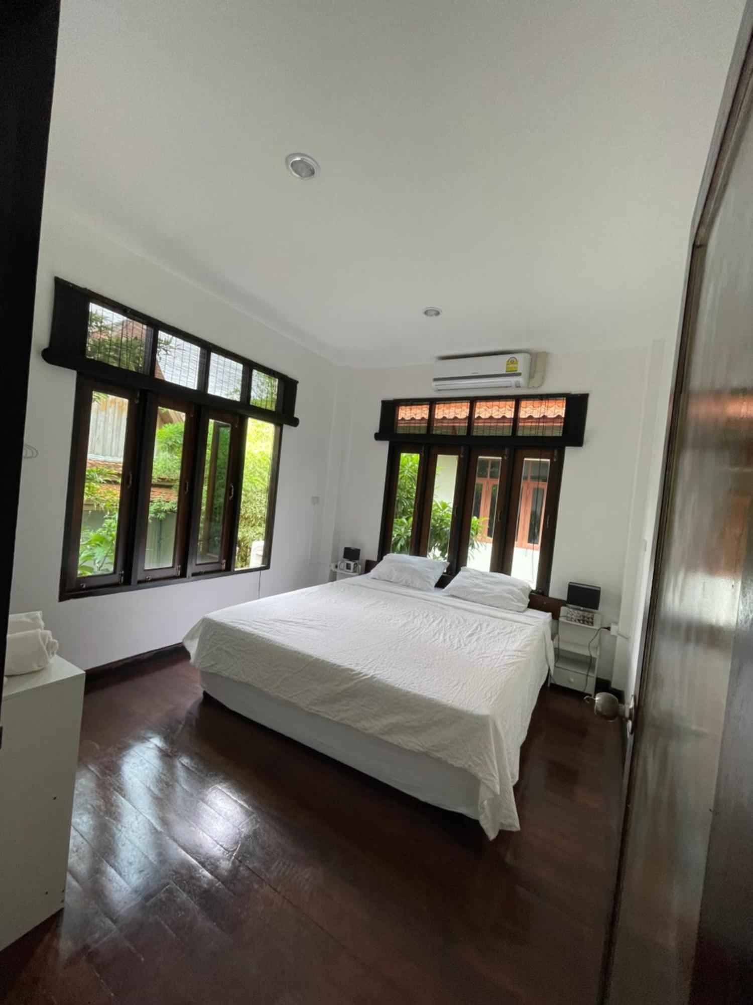 Aisawan Resort Villa Ban Lum Fuang Esterno foto