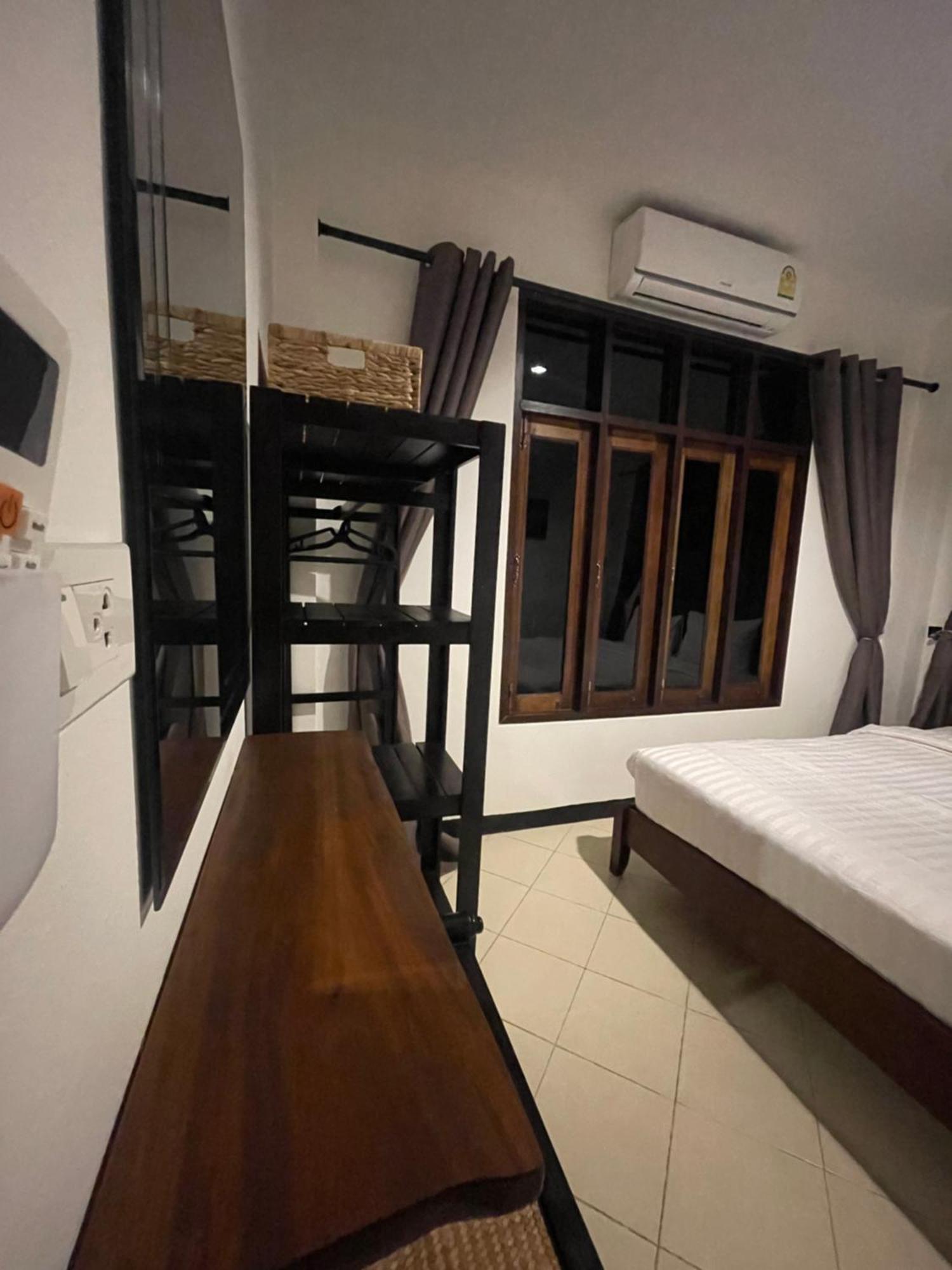 Aisawan Resort Villa Ban Lum Fuang Esterno foto